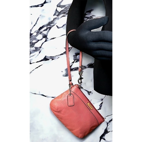 Coach F47330 Perforated Medium Leather Wristlet - Picture 7 of 7